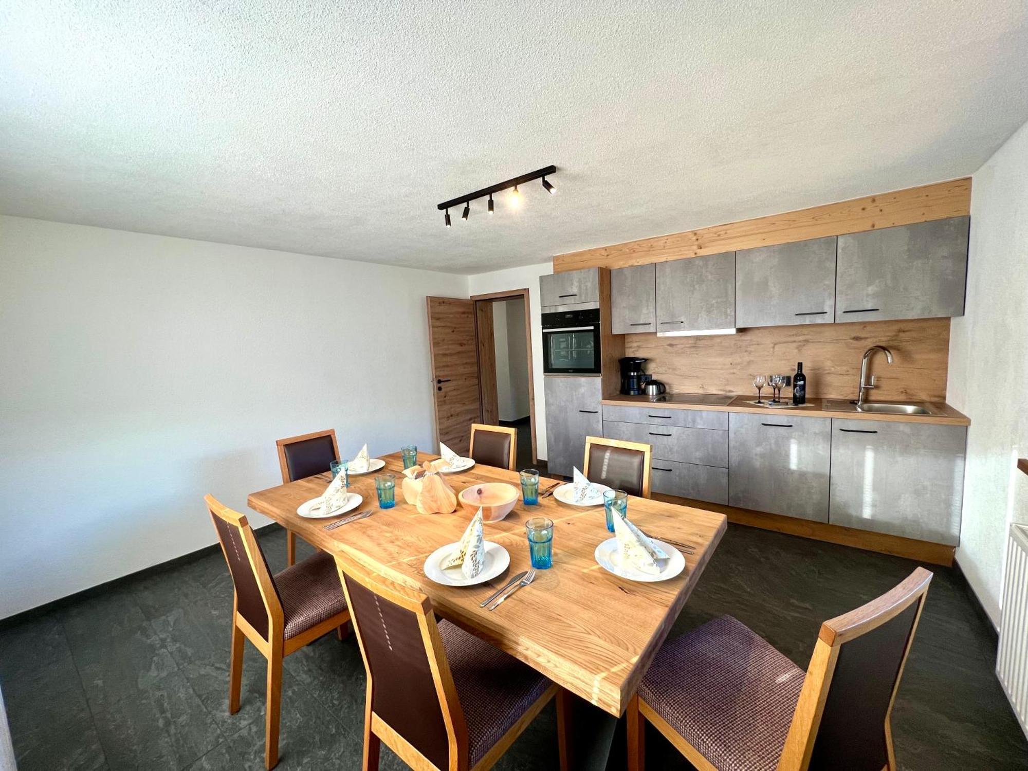 Hirner Apartment *